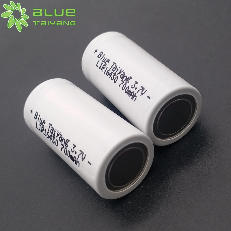 cylindrical Flat head rechargeble LiR16340 3.7v 700mAh li-ion Battery