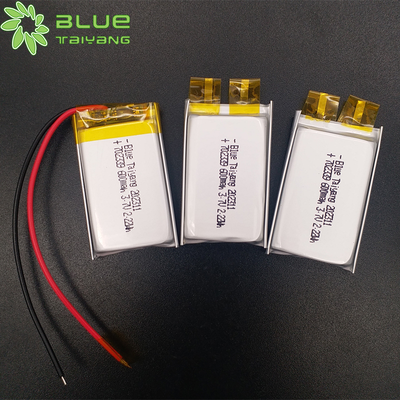 Rechargeable Li Polymer Battery Cell 702339 3.7v 600mah Mini Lampe Led Li on Battery