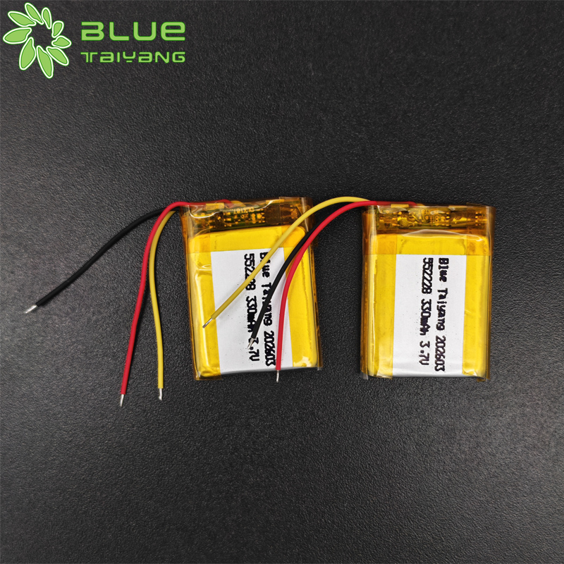 552228 Wholesale ultra thin Lithium Polymer Batteries 3.7v 330mah rechargeable li ion cell