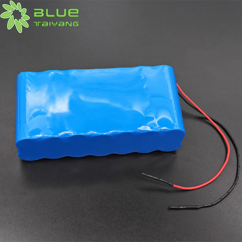 25.2V Lithium Batteries 9000mAh 8800mAh 21700 Battery Pack 25.2V Li-ion Battery pack for Cold Environment Wide Temperature Range -40~60°C Custom