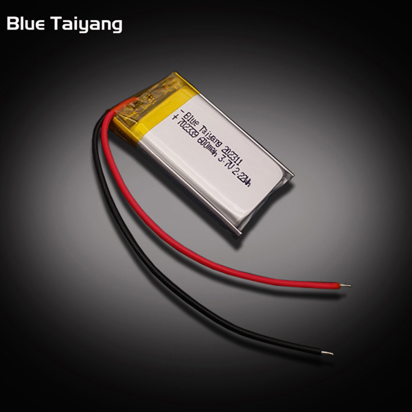 Rechargeable Li Polymer Battery Cell 702339 3.7v 600mah Mini Lampe Led Li on Battery